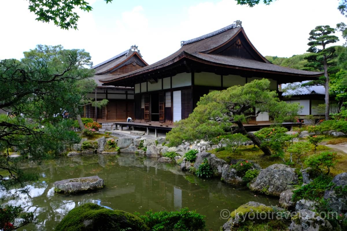 銀閣寺 東求堂と前庭