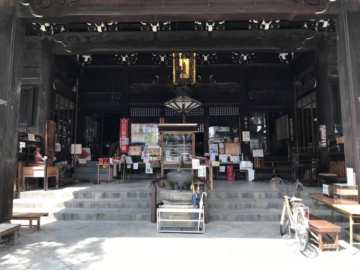 因幡薬師の本堂