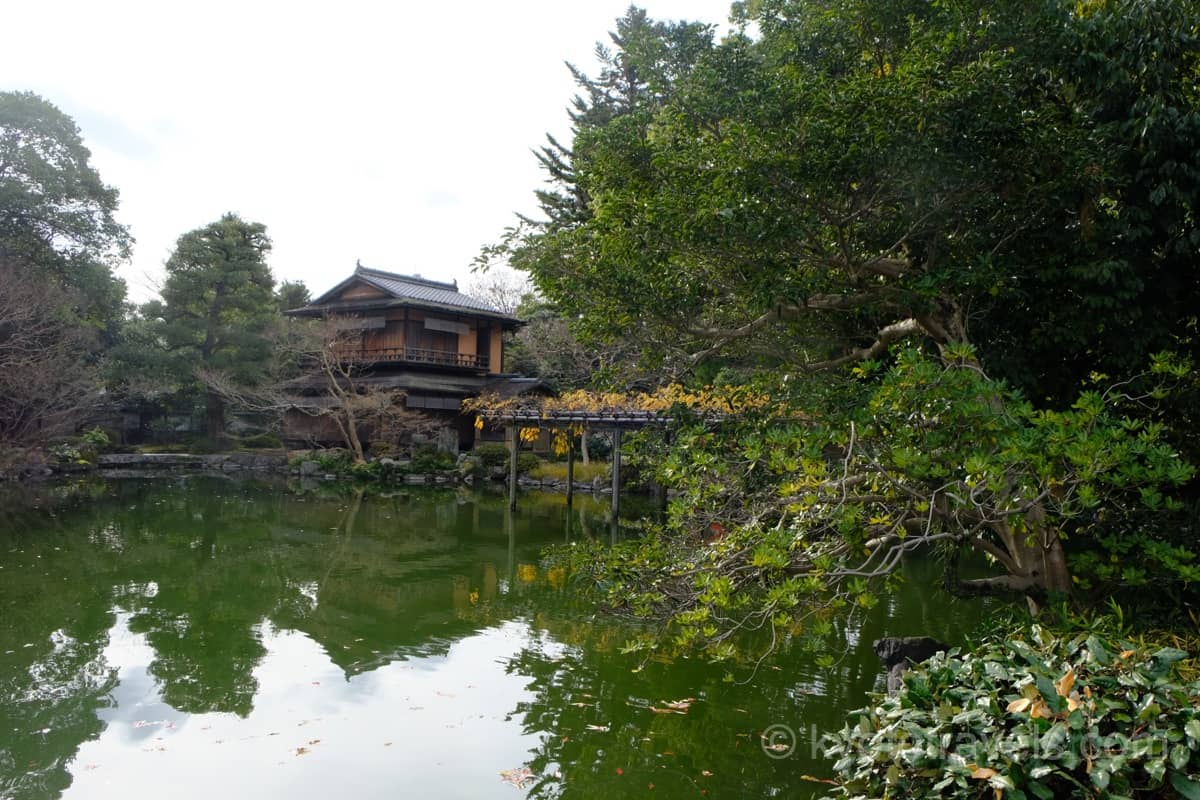 京都御苑 九条池と拾翠亭
