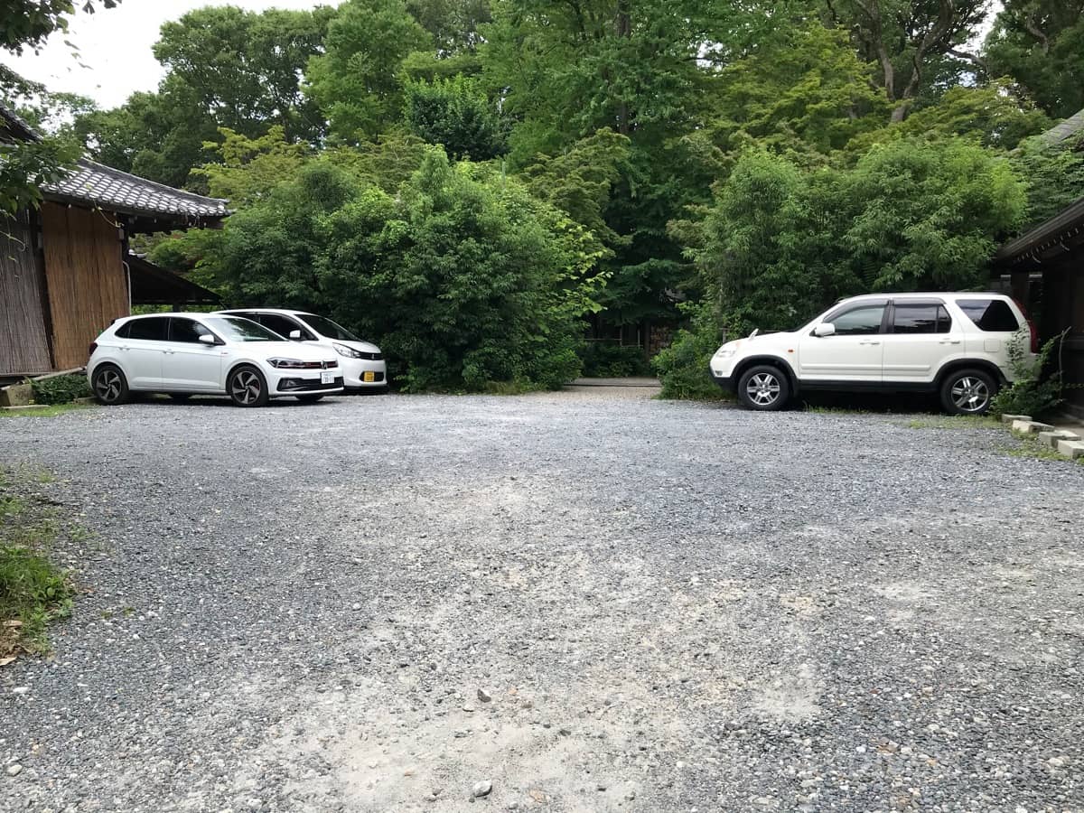 梨木神社の駐車場
