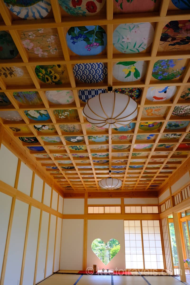正寿院 猪目窓と天井画