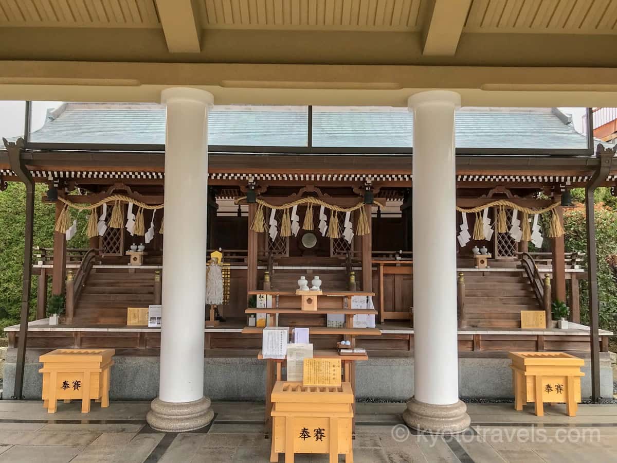 飛行神社の本殿