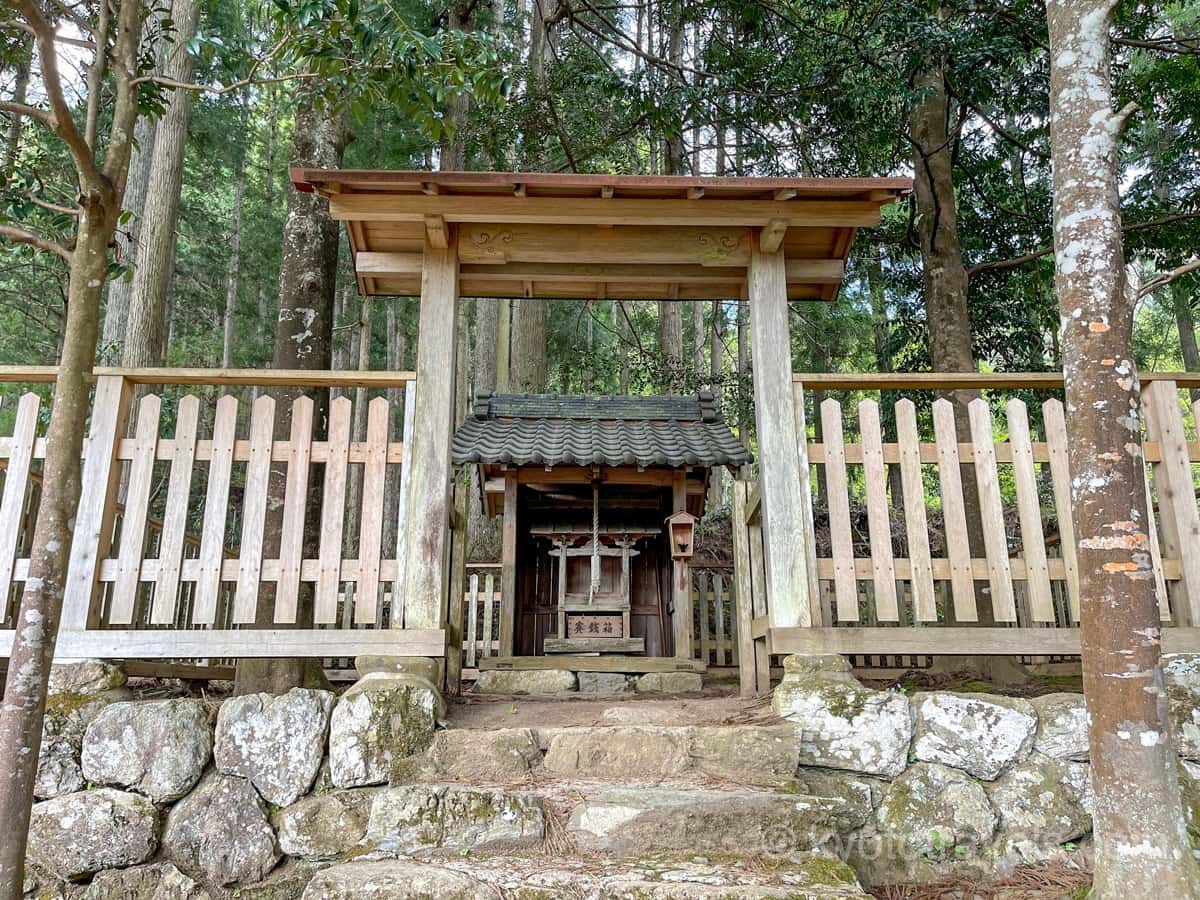 美山かやぶきの里 鎌倉神社