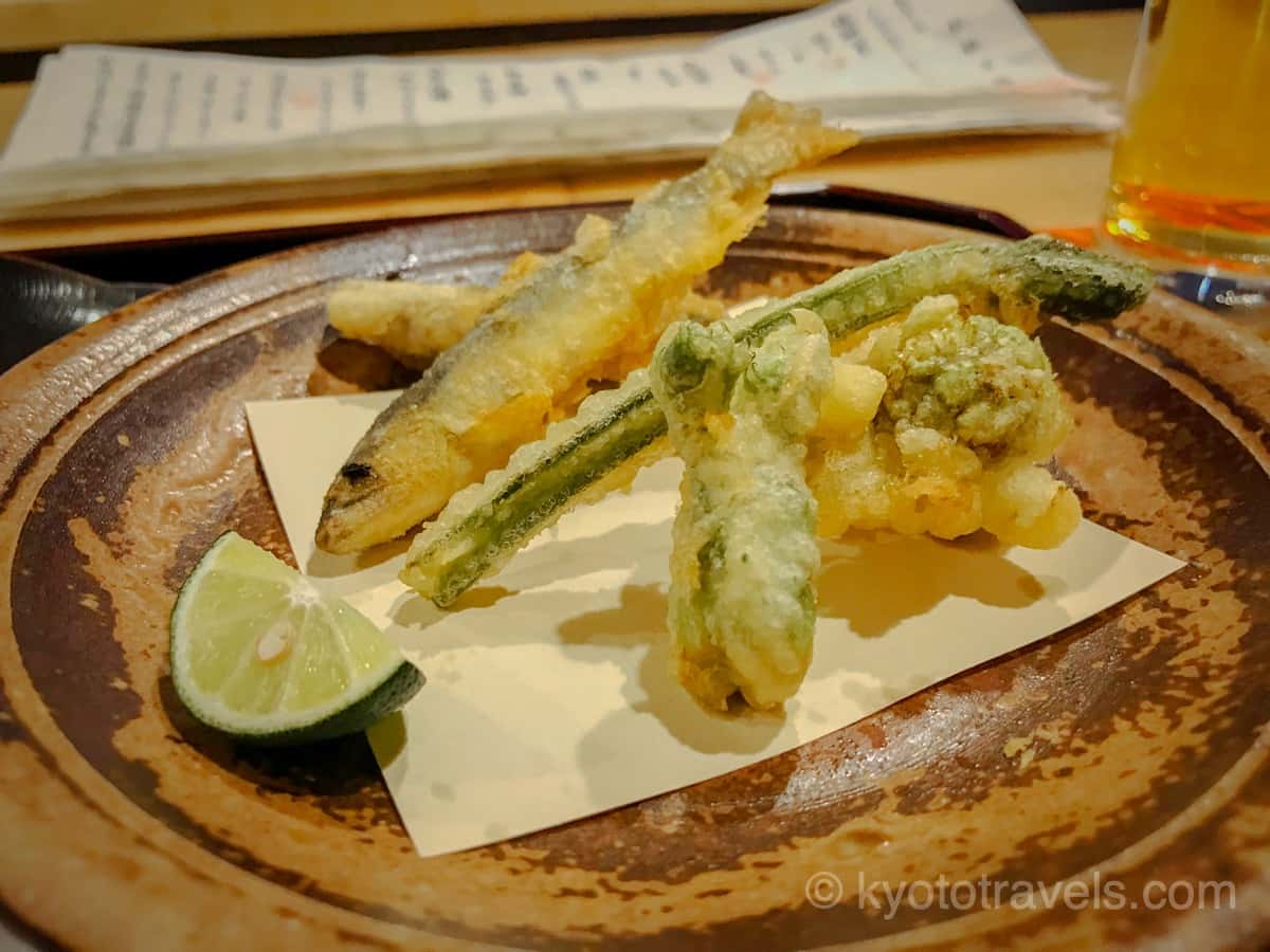 むろまち加地 稚鮎と山菜の天ぷら